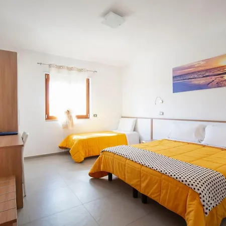 Navicri * Vieste