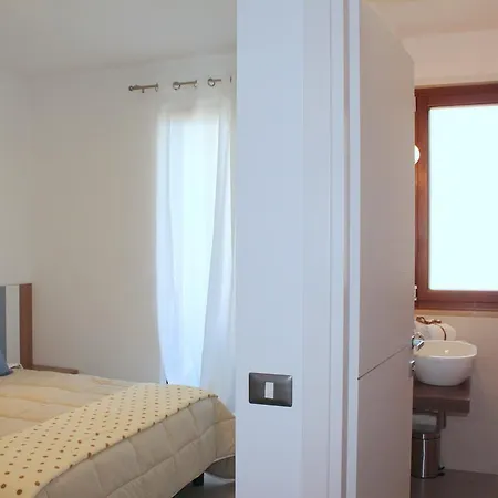 Bed and Breakfast Navicri Βιέστε